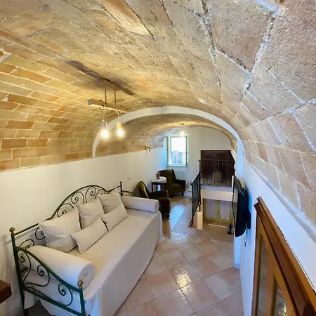 Vakantiehuis Grele Dwelling - La Dimora Nel Borgo *
